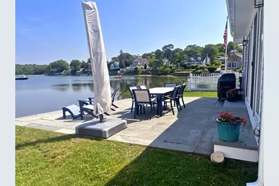 24 Cove St, Wareham, MA 02558 - Photo 32