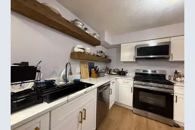 58 Lake St #58, Waltham, MA 02451 - Photo 18