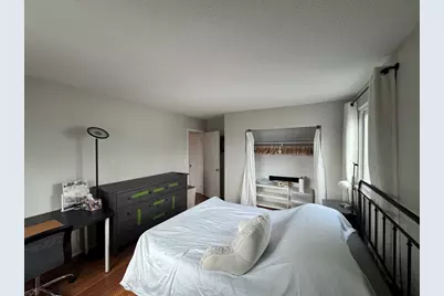 110 Pearl St #9, Somerville, MA 02145 - Photo 4