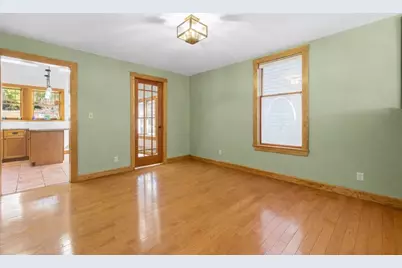 430 E 8th St, Boston, MA 02127 - Photo 6