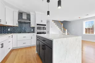 35 Liberty Ave, Revere, MA 02151 - Photo 4