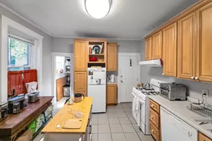 593 Centre St, Boston, MA 02130 - Photo 6