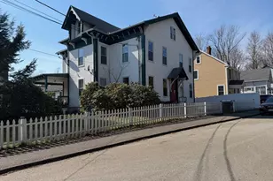 35 Cedar St, Gardner, MA 01440 - Photo 1