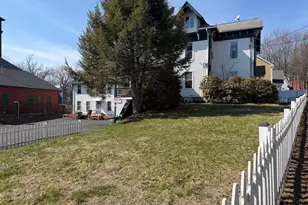 35 Cedar St, Gardner, MA 01440 - Photo 2