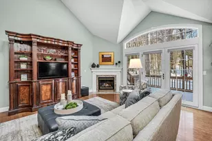 227 Pinehurst Dr, East Longmeadow, MA 01028 - Photo 14