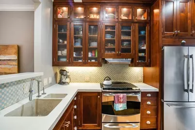 381 Huron Ave #A, Cambridge, MA 02138 - Photo 2