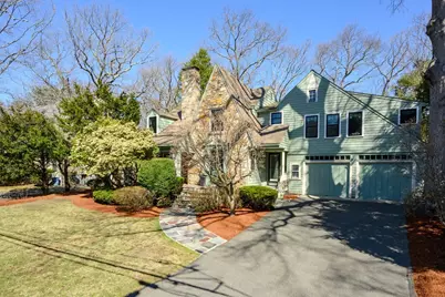 32 Columbine Rd, Milton, MA 02186 - Photo 2