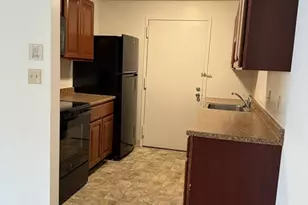 5 Village Rock Ln, Natick, MA 01760 - Photo 2