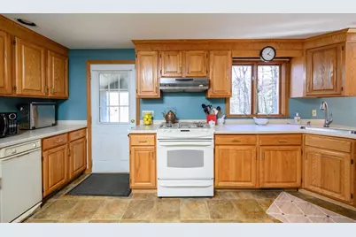 353 Birchbark Drive, Hanson, MA 02341 - Photo 10