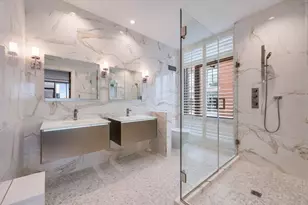 32 Traveler St, Boston, MA 02118 - Photo 16