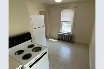 114 King Street #B, Northampton, MA 01060 - Photo 2