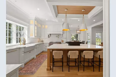 1 Tuttle Lane, Lynnfield, MA 01940 - Photo 4