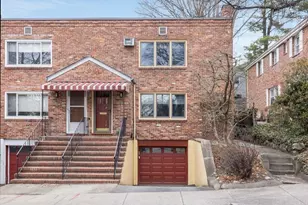 11 Kent Square, Brookline, MA 02446 - Photo 8