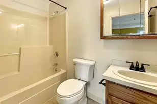 39 Parlin St, Everett, MA 02149 - Photo 6