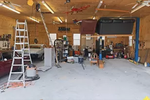 40 Providence St, Uxbridge, MA 01569 - Photo 34