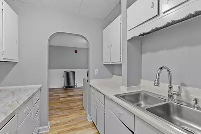 113 Spruce St, Leominster, MA 01453 - Photo 14