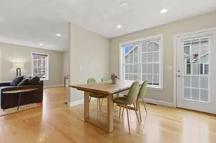 36 Pleasant St, Stoneham, MA 02180 - Photo 4