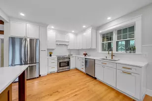 41 Commonwealth Ave, Haverhill, MA 01830 - Photo 4