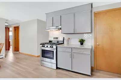 56 Thaddeus St, Chicopee, MA 01020 - Photo 18