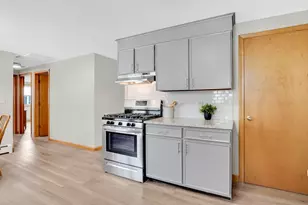 56 Thaddeus St, Chicopee, MA 01020 - Photo 18