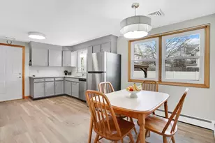 56 Thaddeus St, Chicopee, MA 01020 - Photo 16