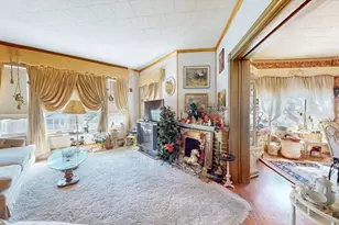 128 Elm St, Cambridge, MA 02140 - Photo 16