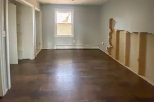 8 Sullivan Pl, Millbury, MA 01527 - Photo 16