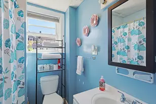 464 Birch St, Fall River, MA 02724 - Photo 22