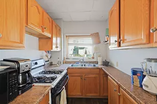 464 Birch St, Fall River, MA 02724 - Photo 14