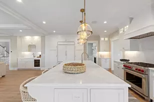 19 Walkerwoods Dr, Harwich, MA 02645 - Photo 8