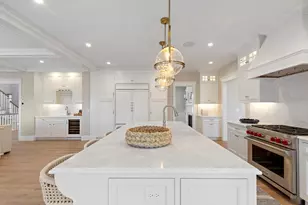 19 Walkerwoods Dr, Harwich, MA 02645 - Photo 8