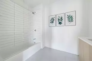 1035 Commonwealth Ave, Boston, MA 02215 - Photo 8