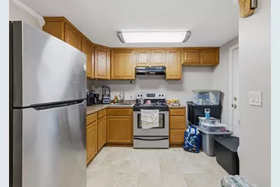 11 Auna Dr #6, Brockton, MA 02301 - Photo 2