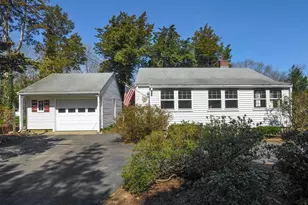 56 Lincoln Ave, Marshfield, MA 02050 - Photo 2