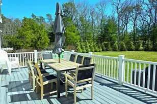 31 Falling Leaf Ln, Barnstable, MA 02655 - Photo 2