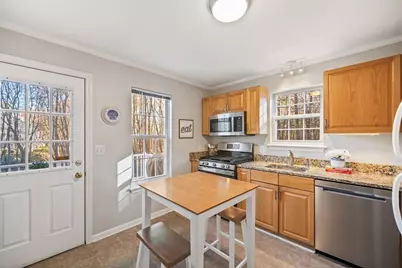 315 Dicenzo Blvd #315, Marlborough, MA 01752 - Photo 6