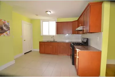 196 Holbrook Rd #0, Quincy, MA 02171 - Photo 2