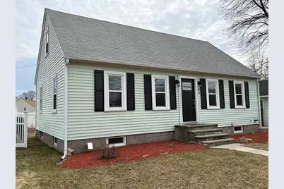 85 Rivulet St, Uxbridge, MA 01569 - Photo 1