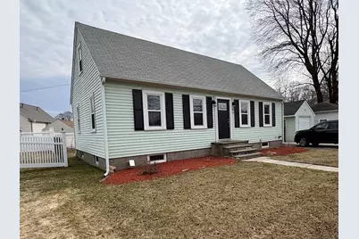 85 Rivulet St, Uxbridge, MA 01569 - Photo 2