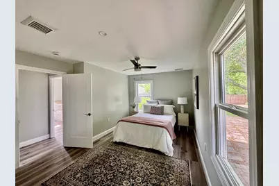 534 Hogg Memorial Dr, Whitman, MA 02382 - Photo 12