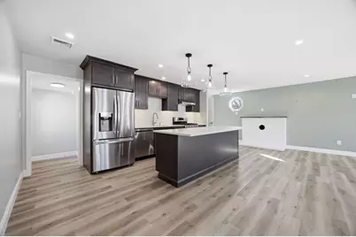 534 Hogg Memorial Dr, Whitman, MA 02382 - Photo 6