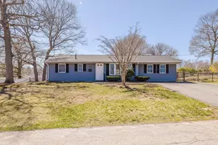 149 Errol Rd, Brockton, MA 02302 - Photo 2