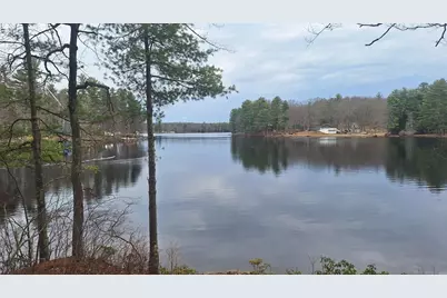 99 Lakeshore Dr, Spencer, MA 01562 - Photo 1