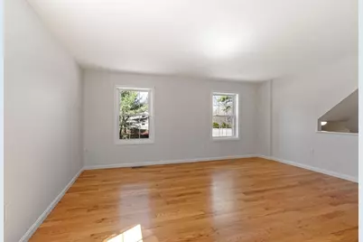 27 Pine St #2, Pepperell, MA 01463 - Photo 6