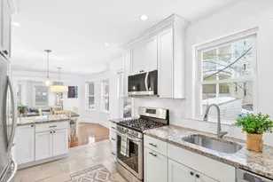 6 Brattle St, Arlington, MA 02476 - Photo 8