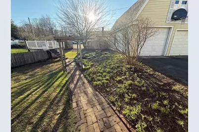 180 Russell Rd, Westfield, MA 01085 - Photo 38