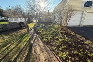 180 Russell Rd, Westfield, MA 01085 - Photo 38