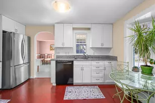 129 Park Ave, Barnstable, MA 02632 - Photo 12