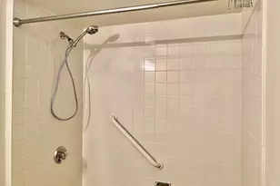 1004 Paradise Rd, Swampscott, MA 01907 - Photo 24