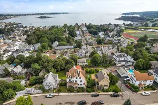 32 Beacon, Gloucester, MA 01930 - Photo 2